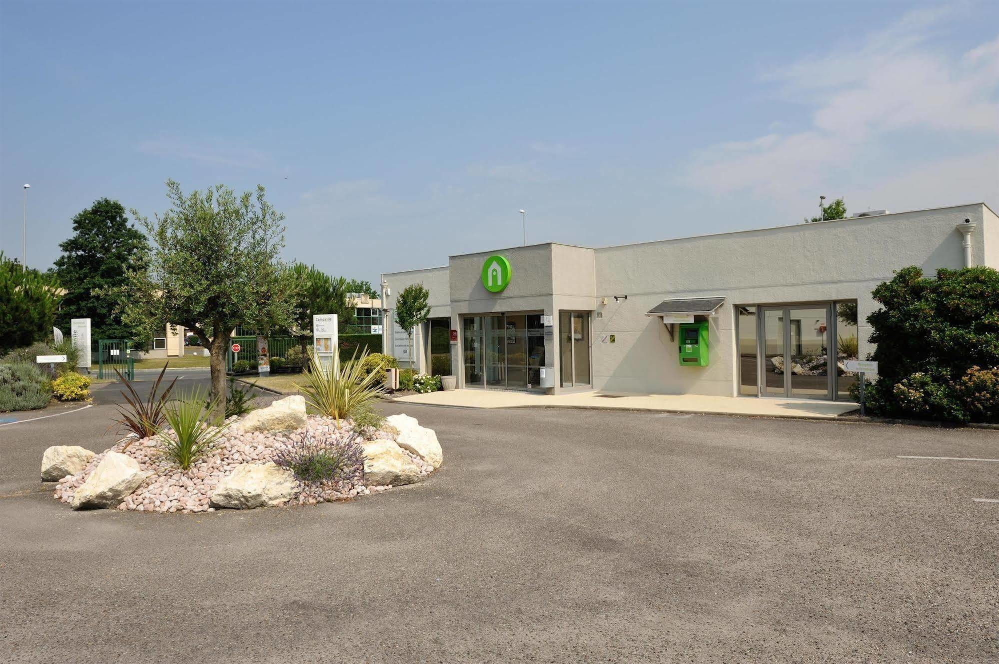 Campanile Bordeaux Sud Hopital Haut Leveque Pessac Exterior foto